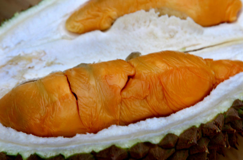 Try before Die: 10 Different Types of Durian & How to Tell Them Apart 8 Try before Die: 10 Different Types of Durian & How to Tell Them Apart
