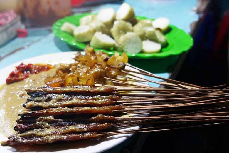 Try before Die: 10 Types of Indonesian Satay 5 Try before Die: 10 Types of Indonesian Satay