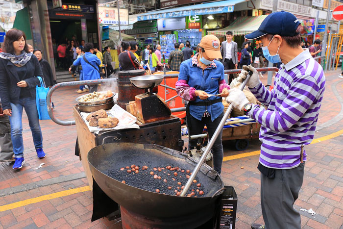 Try Before Die: Top 10 Street Foods in Hong Kong