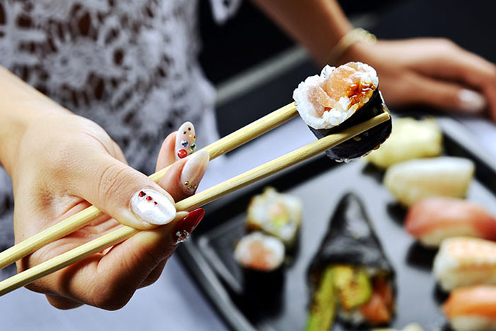 Clash of Cuisines: Sushi vs Gimbap