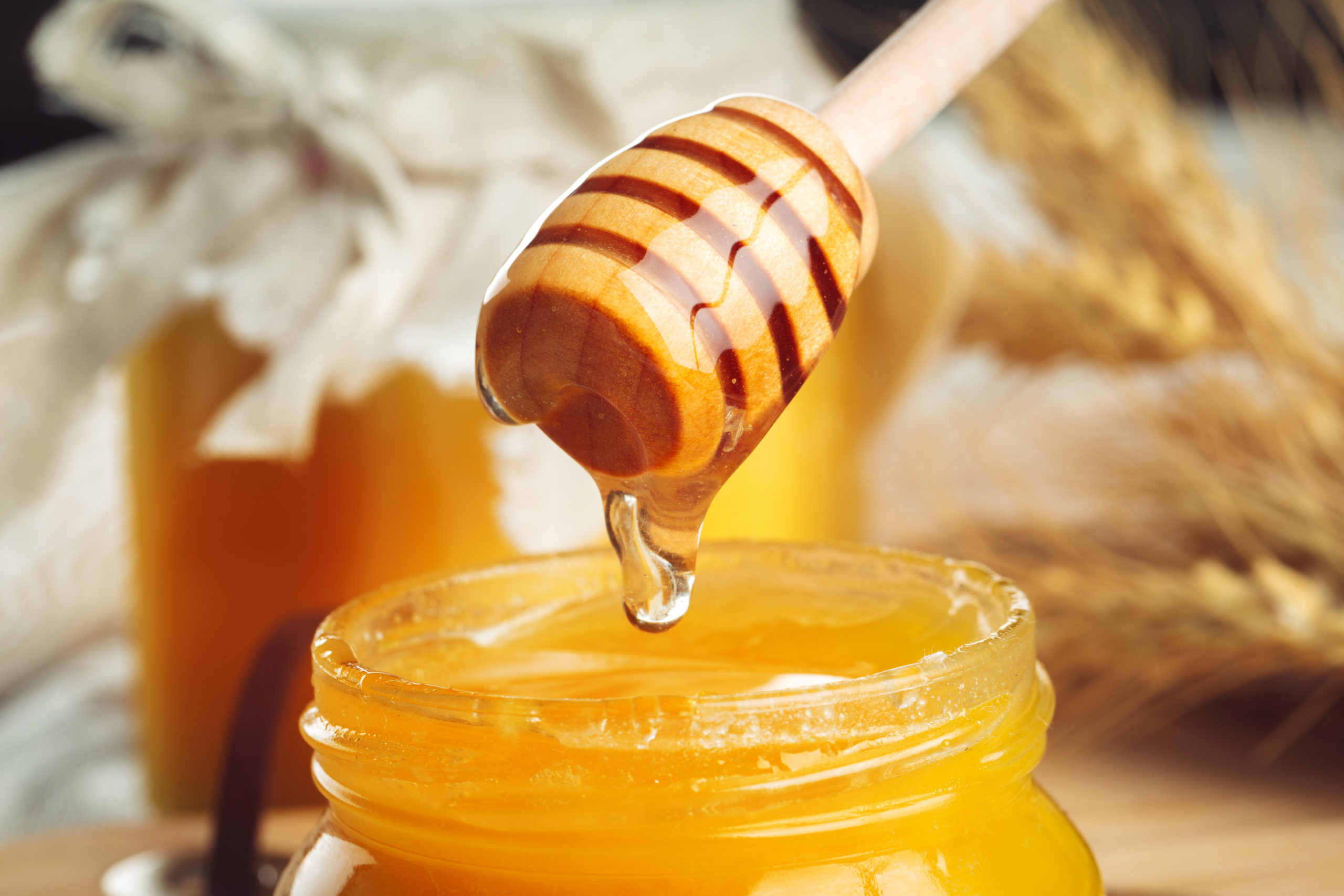 Why does pure honey last longer? | DPO International